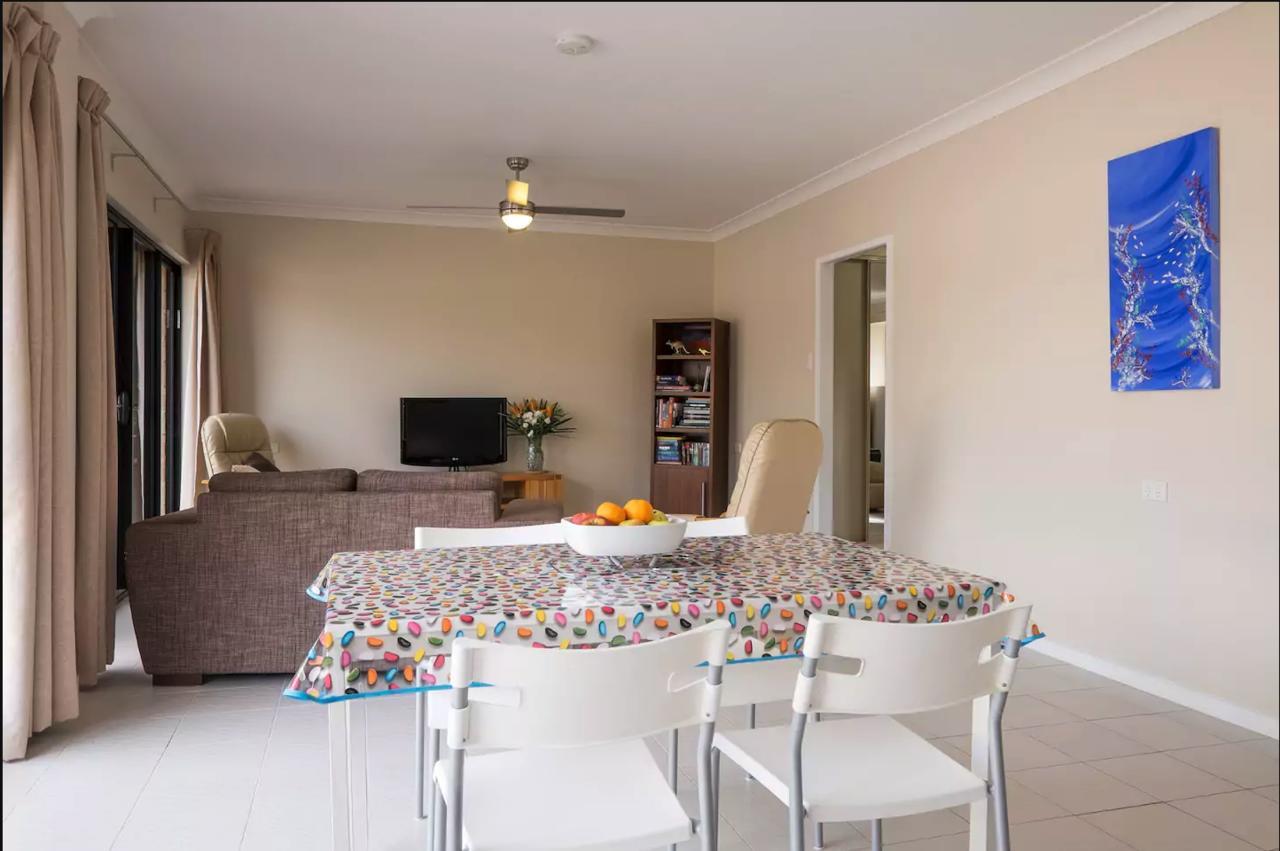The Villa At The Bay Deception Bay Esterno foto