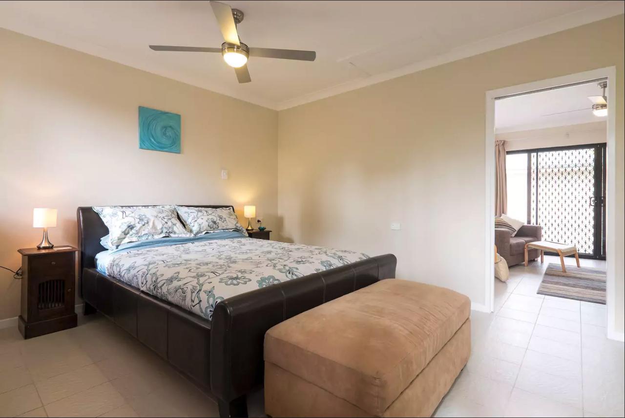 The Villa At The Bay Deception Bay Esterno foto